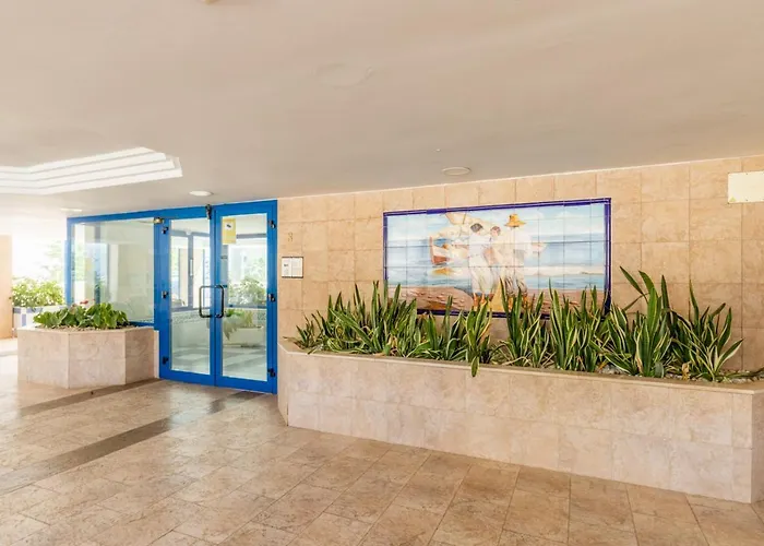 Turquesa 310b - Grupo Turis * Calp